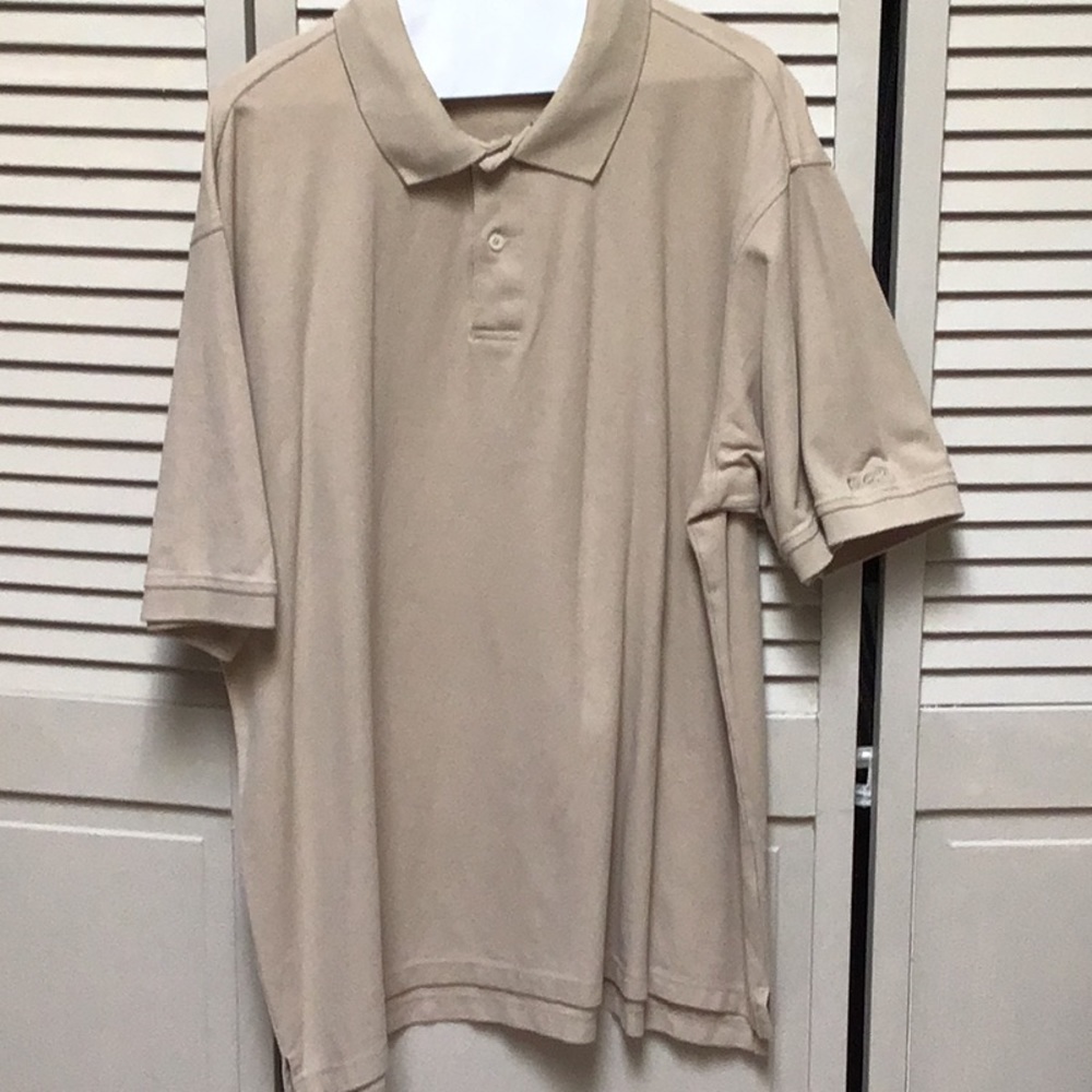 Izod Mens Beige Golf shirt